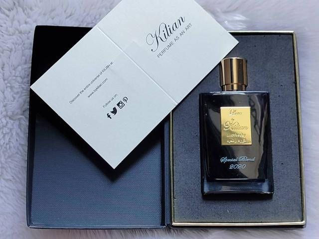 by Kilian – Love, Rose and Oud Special Blend 2020 (EDP) น้ำหอมเคาน์เตอร์แบรนด์แท้ ราคาถูก (ของหิ้ว) 