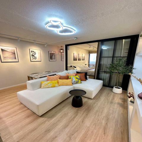 Ratchatewi tower 1 br condo only 150 m from BTS Ratchatewi/Siam