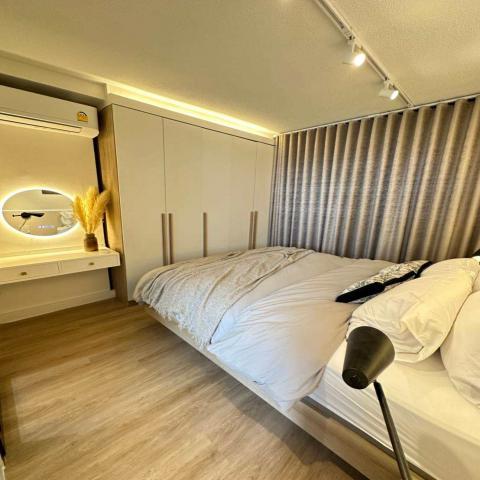 Ratchatewi tower 1 br condo only 150 m from BTS Ratchatewi/Siam