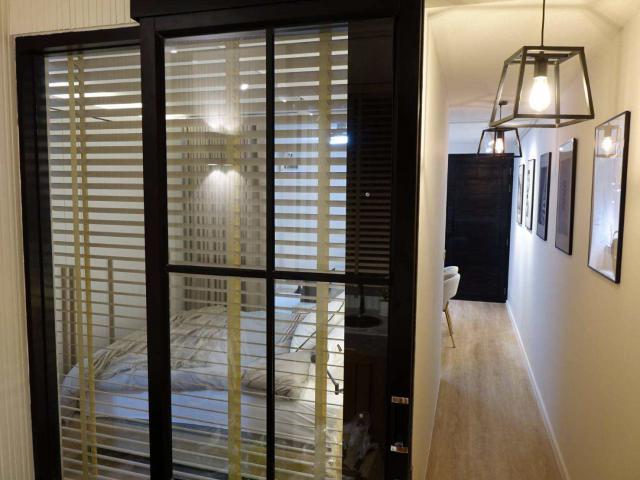 Ratchatewi tower 1 br condo only 150 m from BTS Ratchatewi/Siam