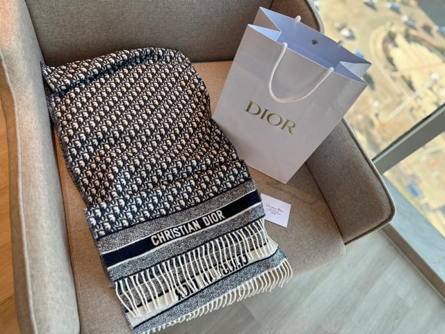 รับพรีออเดอร์ผ้าพันคอ Dior - Oblique Scarf Cashmere มีมัดจำ