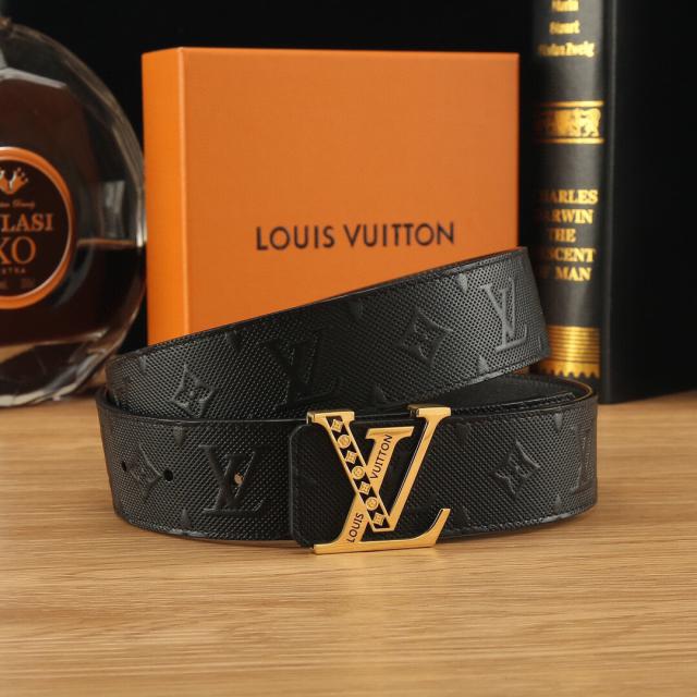 รับพรีออเดอร์เข็มขัด LV Shadow มีมัดจำ