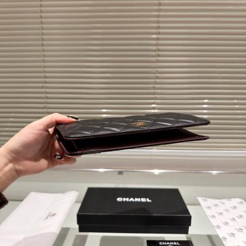 รับพรีออเดอร์กระเป๋าเงิน CHANEL - Matelassé Bifold Long Wallet มีมัดจำ