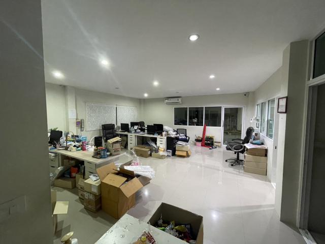 ขายโรงงาน โกดังพร้อมออฟฟิศ ต.หน้าไม้ อ.ลาดหลุดแก้ว จ.ปทุมธานี