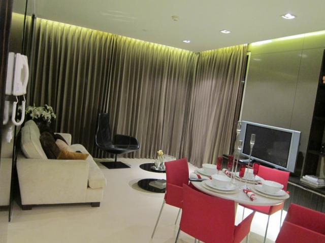 ขายคอนโด Manhattan Chidlom ห้องสวยมีเฟอร์นิเจอร์ พร้อมเข้าอยู่