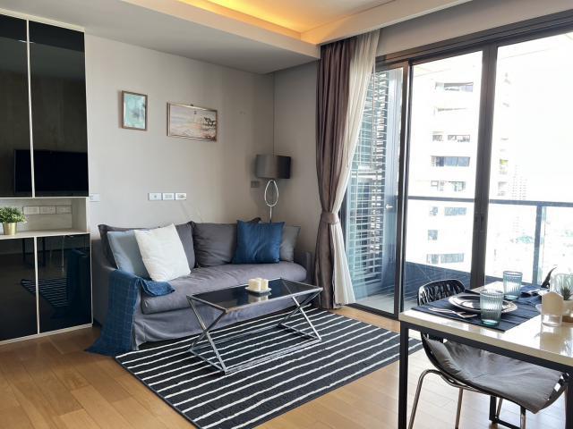 ให้เช่าคอนโด ลุมพินี 24 ชั้น19 2ห้องนอน2ห้องน้ำ ใกล้ห้างดัง ย่านสุขุมวิท กรุงเทพฯ