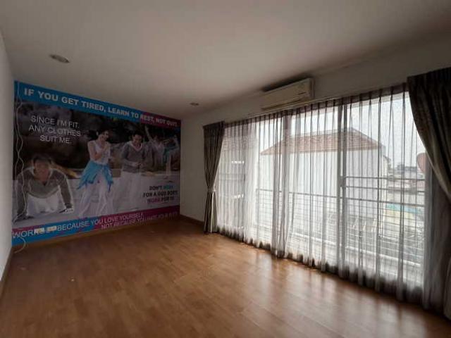 ให้เช่าทาวน์โฮม 3ชั้น บ้านกลางเมือง s-sense ศรีนครินทร์ ใกล้เซ็นทรัลบางนา 