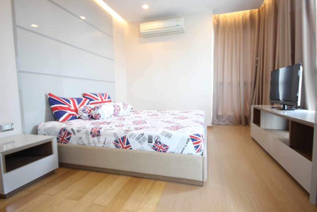 ให้เช่าคอนโด ดิ แอดเดรส อโศก ชั้น28 วิวสวย ห้องพร้อมอยู่