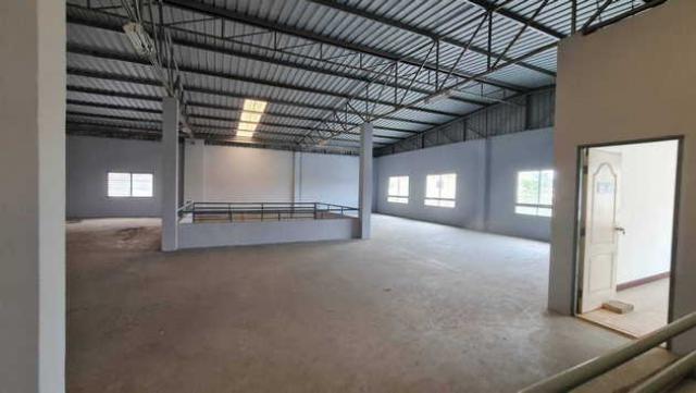 ให้เช่าโรงงานพร้อมอาคารสำนักงาน พื้นที่ 255 ตรว. เหมาะสำหรับทำธุรกิจ อ.บางบัวทอง จ.นนทบุรี