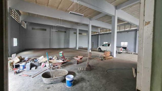ให้เช่าโรงงานพร้อมอาคารสำนักงาน พื้นที่ 255 ตรว. เหมาะสำหรับทำธุรกิจ อ.บางบัวทอง จ.นนทบุรี