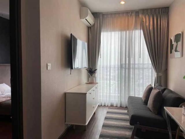 ให้เช่า C Ekkamai Condo ชั้น24 เฟอร์นิเจอร์ครบครัน วิวสวย ใกล้ BTS เอกมัย 
