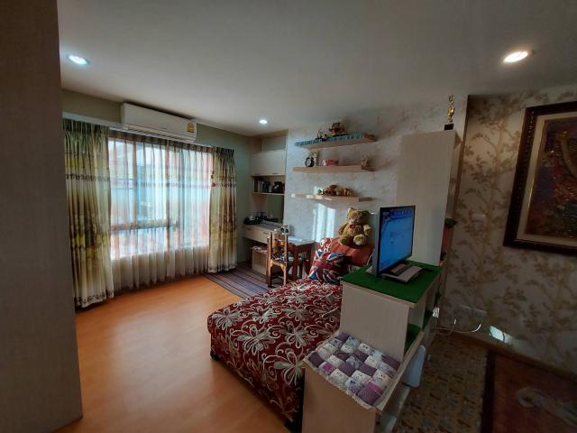 ขายคอนโด The Crystal Condo 2 Rewadee ห้องสตูดิโอ ย่านเมืองนนท์ ทำเลดี 
