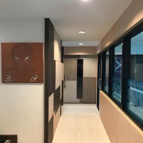 POR4641 ขาย อาคาร สำนักงาน พร้อมโกดัง 2 ชั้น รามคำแหงซอย 4 (สมานมิตร) ใกล้ทางด่วน Airport Link 