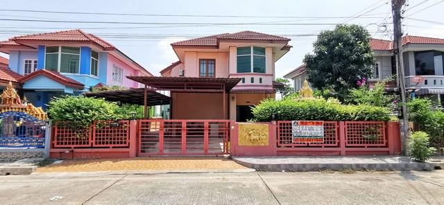 บ้าน วรารักษ์ วังน้อย ทำเล-ดี ทำเลดี บรรยากาศภายในโครงการ เงียบสงบ มีสนามเด็กเล่น รปภ. สนามฟุตบอล สนามบาสเก็ตบอล ฟิตเนส ทำเลดี โครงการติดถนนโรจนะ ใกล้สำนักงานที่ดินอยุธยาสาขาวังน้อย ใกล้ตลาดสี่ขวา เมกะโฮม แม็คโคร