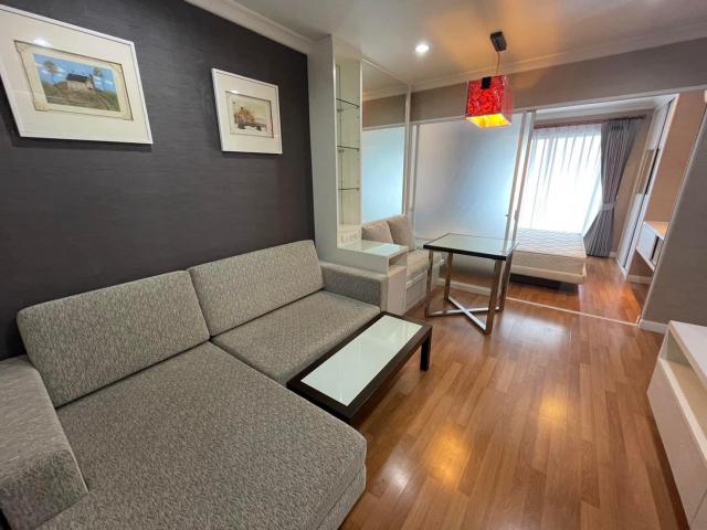 ให้เช่าคอนโดลุมพินีเพลสพระราม 9 16,000/m. Tel.0958195559