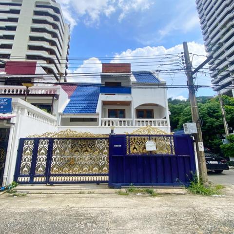 ให้เช่าบ้าน Homeoffice 3ชั้นBTS​ทองหล่อ 1กม. 6นอน รพ.สมิติเวช 490ม.30ตรว. 350ตรมเอ็มควอเทียร์ สุขุมวิท 47-51  ทำออฟฟิศ ได้   6แอร์ 