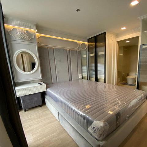 Noble State 39 Safe comfortable clean 24th floor BTS Phrom Phong