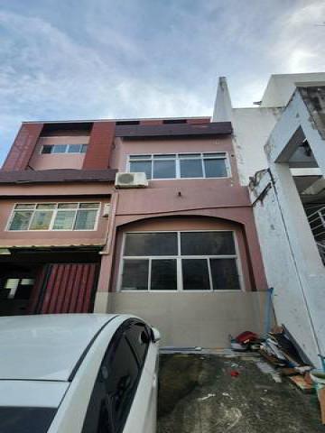 ให้เช่าทาวน์โฮม 5 ชั้น 9 ห้องนอน ซอยรามคำแหง 65 ใกล้โรงแรมชาลีน่า เข้าออกได้ทั้งถนนลาดพร้าวและถนนรามคำแหง 