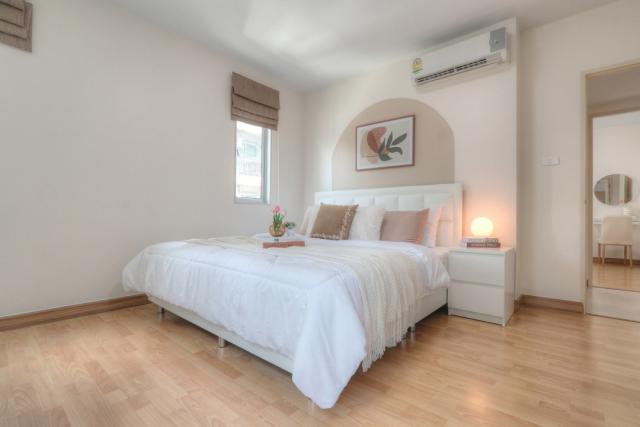 ขายด่วน ????ศุภาลัย ซิตี้ รีสอร์ท รัชดา - ห้วยขวาง ???? ใกล้ MRT ห้วยขวาง  ชั้น 2, 2 ห้องนอน ขนาด 60 ตรม ห้องสวย พร้อมอยู่!