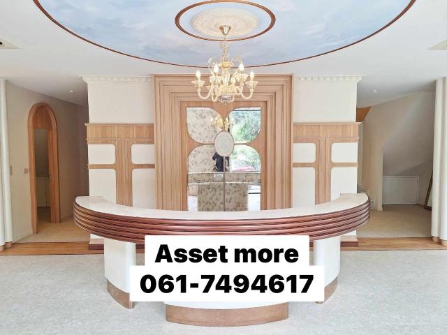 ขายและให้เช่าอาคารพาณิชย์ 4 ชั้น  2 คูหาติดกัน ขนาด 47.80 ตรว พื้นที่ใช้สอย 678 ตรม.  โครงการระดับไฮเอนท์   แขวงบางนา เขตบางนา  จ.กทม
