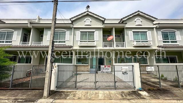 P1 ทาวน์โฮม อินดี้ บางใหญ่ สภาพดี หน้าบ้านไม่ชนใคร เป็นส่วนตัว