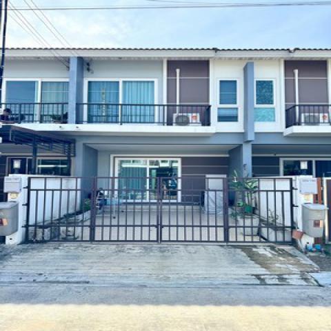 ขายทาวน์เฮ้าส์ 2 ชั้น ศุภาลัย เบลล่า วงแหวน-รามอินทรา พื้นที่ 18.7 ตรว. 3 ห้องนอน 2 ห้องน้ำ 2 ที่จอดรถ ทำเลศักยภาพ