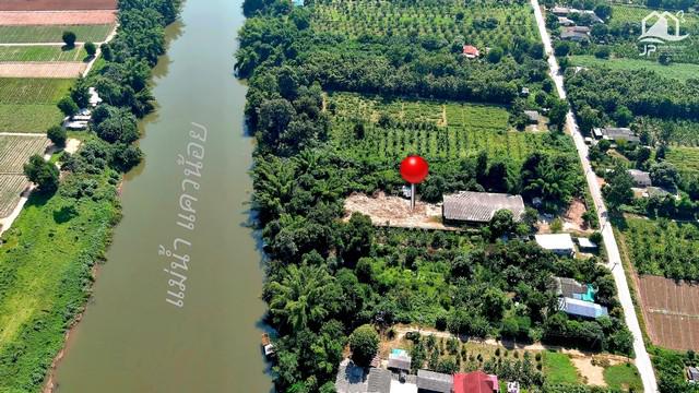 ขายที่ดินติดแม่น้ำแควน้อย เมืองกาญจนบุรี 3 ไร่ ด้านหน้าติดถนนลาดยาง บรรยากาศดี เหมาะสร้างบ้าน ทำการเกษตร ทำรีสอร์ท หรือซื้อเก็บไว้