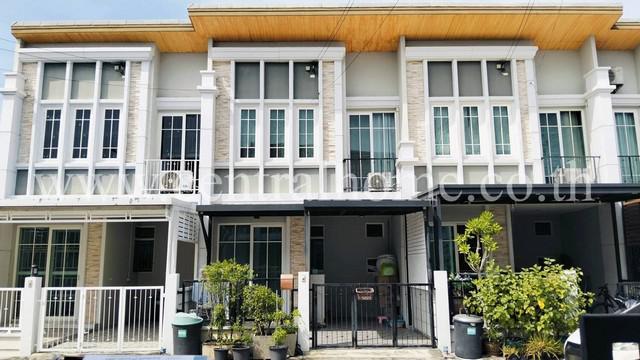 R3 ทาวน์โฮม โกลเด้น ทาวน์ วิภาวดี - แจ้งวัฒนะ บ้านสวย ราคาถูกสุดในโครงการ