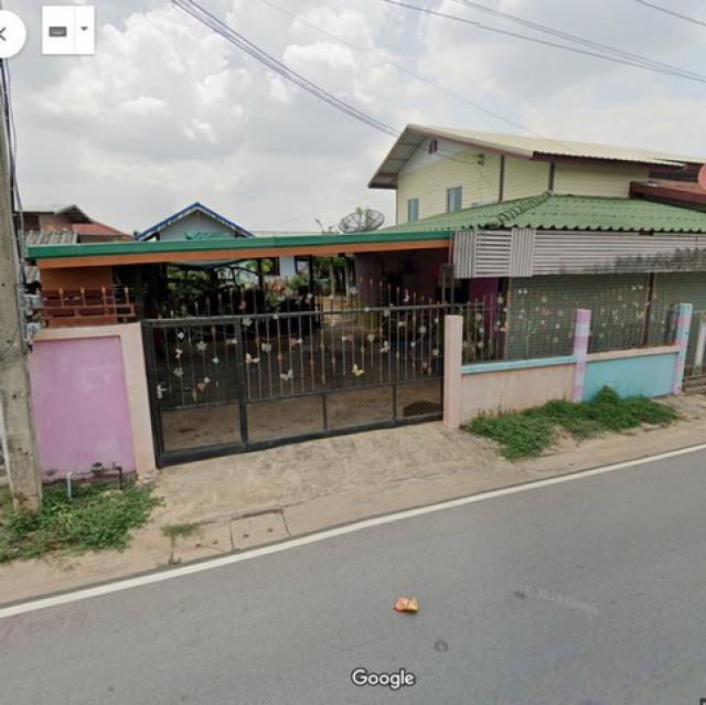 ขายที่ดินพร้อมบ้าน ติดถนนทำเลทอง ตำบล มิตรภาพ อำเภอ สีคิ้ว จังหวัด นครราชสีมา