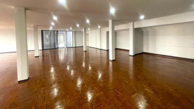 ขาย/ให้เช่า อาคารสำนักงานปรับปรุงใหม่ บนถนนดอนจั่น ใกล้โรงเรียนวารี จ.เชียงใหม่