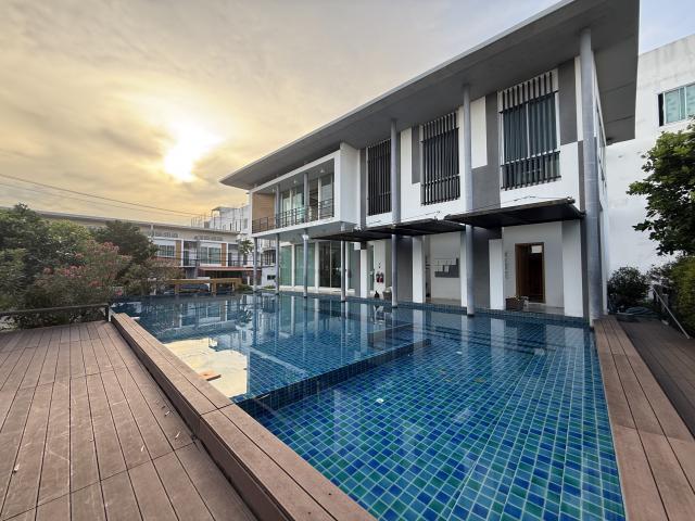 ขายบ้านใหม่ไม่เคยเข้าอยู่ ราคาถูก ม. Novaart ประชาอุทิศ 131