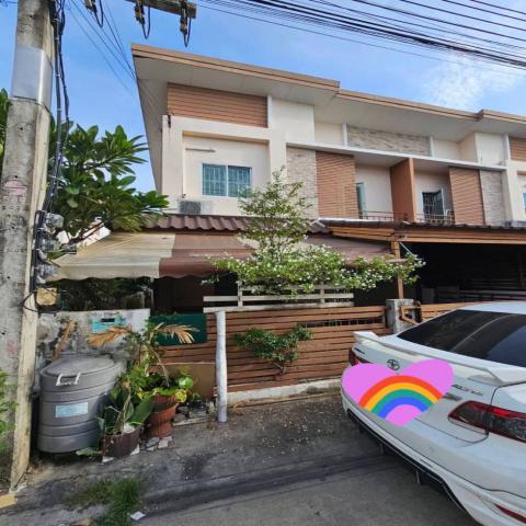 ขายทาวน์เฮ้าส์2ชั้น หลังมุม ทำเลทอง เดอะ เฟิร์สโฮม รังสิต-ลำลูกกา คลอง 2 จังหวัดปทุมธานี