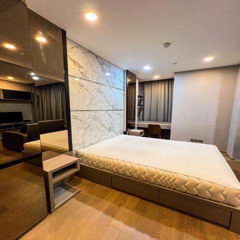 ให้เช่า คอนโด Ashton Chula-Silom ชั้น 20 ขนาด 1 ห้องนอน 1 ห้องน้ำ ห้องแต่งเต็ม ใกล้  MRT สามย่าน
