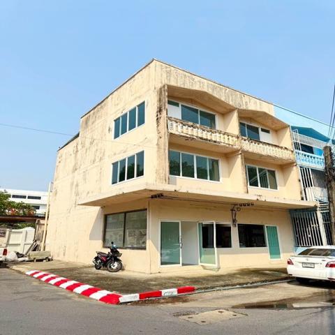 MRTรามอินทรา กม.6  470 ม. เพลินนารี่ มอลล์ 1.4 กม. รามอินทรา 65 ให้เช่าอาคารพาณิชย์ 3 ชั้น 2คูหา 40 ตร.วา.