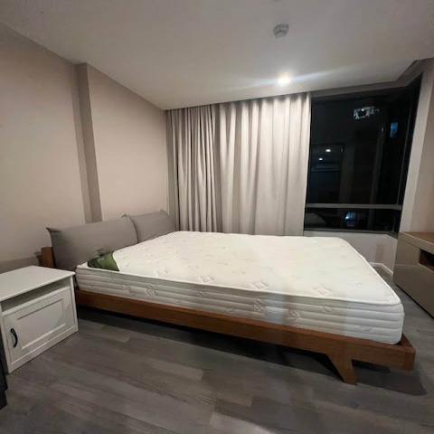 The Room Sukhumvit 69 Safe comfortable clean 16th floor BTS Phra Khanong