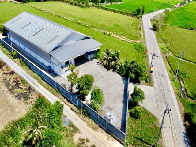 ขายโรงงาน/โกดังเนื้อที่ 5ไร่พื้นที่ใช้สอย 1,000ตร.ม รับน้ำหนักได้ 3.5ตัน/ตร.ม ถนนบางบัวทอง340 ไทยน้อย นนทบุรี ราคาขาย 35 ล้านบาท