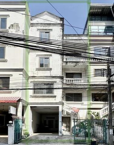 ขายทาวน์โฮม 4.5 ชั้น 35 ตร.ว. ย่านสุุขมวิท 71 ซอยปรีดีพนมยงค์ 14 ใกล้ทางด่วน ใกล้ BTS พระโขนง