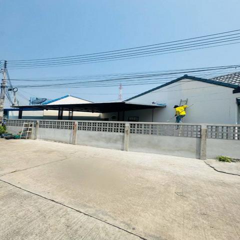 KDH0093 ขายบ้านสบายวิลล์ (บ้านบึง) ขนาด 42 ตร.วาชั้นเดียว รีโนเวท (มินิมอล)  บ้านแฝด หลังมุม  มีพื้นที่เหลือเยอะ