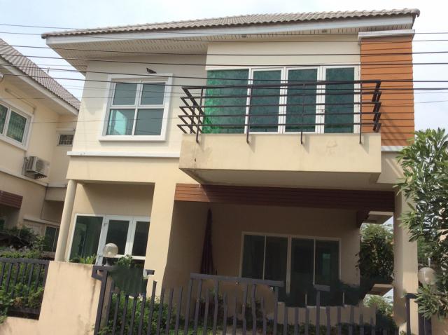 ขายบ้านแฝดมือสอง อำเภอบางกรวย นนทบุรี โครงการ รัชชา นครอินทร์