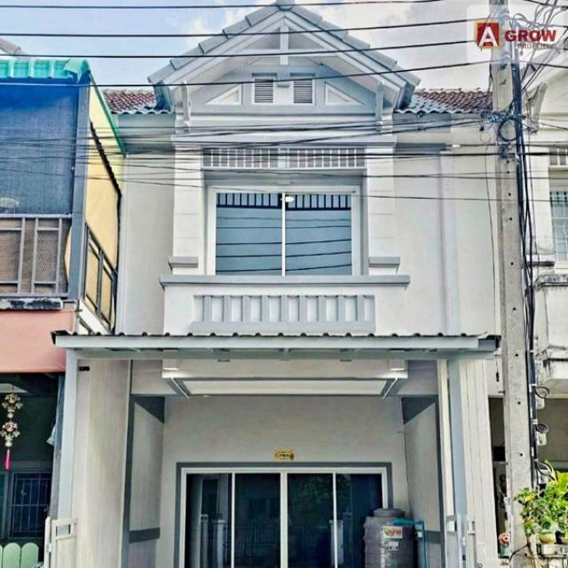 หมู่บ้านปิยะวรารมย์ เฟส 3 ถนนบ้านกล้วย-ไทรน้อย ตกแต่งใหม่พร้อมเข้าอยู่ค่ะ