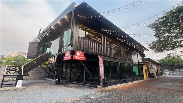พื้นที่เปล่าให้เช่า สำหรับผู้ที่ต้องการเปิดร้านอาหาร ในทำเลสุดฮิตย่านบางนา ตั้งอยู่ใกล้สนามบินและสนามกอล์ฟชื่อดังหลายแห่ง ใจกลางเมือง 