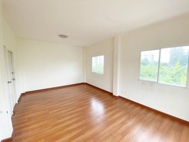 ขายบ้านเดี่ยว โครงการ Lanceo Ramintra - Watcharapol บ้านหัวมุม ใกล้ทางด่วน