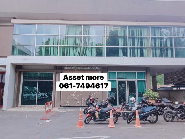 ให้เช่าShow room  2 ชั้น  พื้นที่ใช้สอย 300 ตรม.  ทำเลสุขุมวิท 63   แขวงคลองเตยเหนือ เขตวัฒนา  กทม