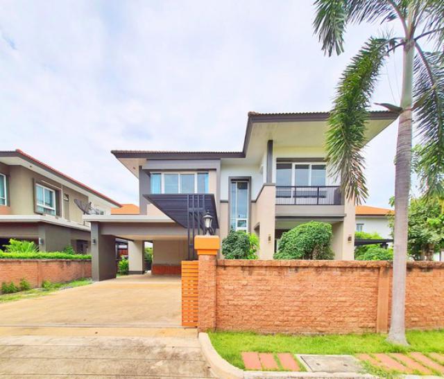 รหัส  EA120325 ขายด่วน บ้าน ลัดดารมย์ ชัยพฤกษ์-แจ้งวัฒนะ 14500000 BAHT. 4Bedroom ขนาด = 0 ไร่ 1 NGAN 50 ตร.วา ใกล้ เซ็นทรัลแจ้งวัณะ โครตถูก