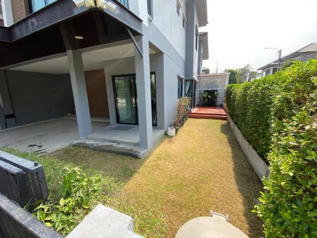 ขายบ้านแฝด ลุมพินี ทาวน์วิลล์ ราชพฤกษ์-ปิ่นเกล้า (Baan Lumpini Town Ville Ratchaphruek-Pinklao)อำเภอบางกรวย จังหวัดนนทบุรี
