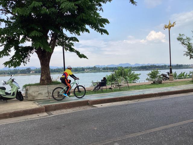 ขายที่ดินเปล่า ทำเลทองริมโขง ต.ในเมือง จ.นครพนม 