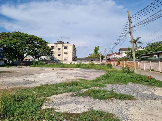 ขายที่ดินศรีนครินทร์ ถมแล้ว 632 ตร.ว. ใกล้ศรีนครินทร์มาร์เก็ต, BTS สวนหลวง ร.9