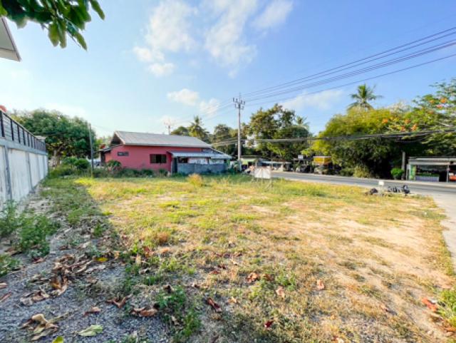 Land for rent 376 sqm Chaweng–Bophut Koh Samui. Prime area near Central & beach ideal for villas or long-term rental