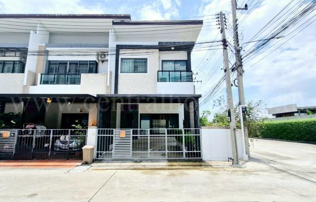 ทาวน์โฮม ลิฟวิ่ง เรสซิเดนซ์ รังสิต - ราชพฤกษ์ ตกแต่งพร้อมอยู่