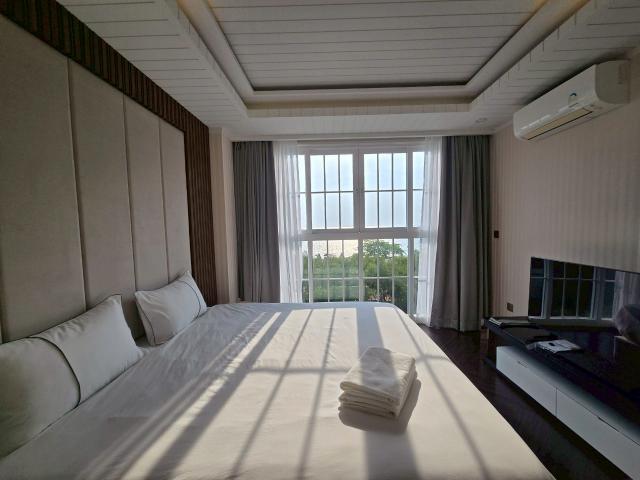 ขาย grand florida beachfront condo resort pattaya